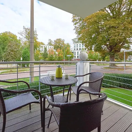 Residenz Capitello - Wg01 Mit Balkon Strandnah Binz